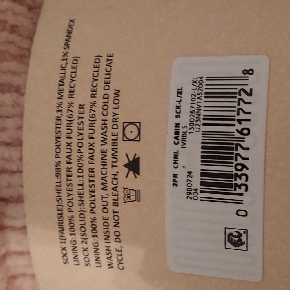 Muk Luks Pink and White Cabin Socks - Picture 8 of 8